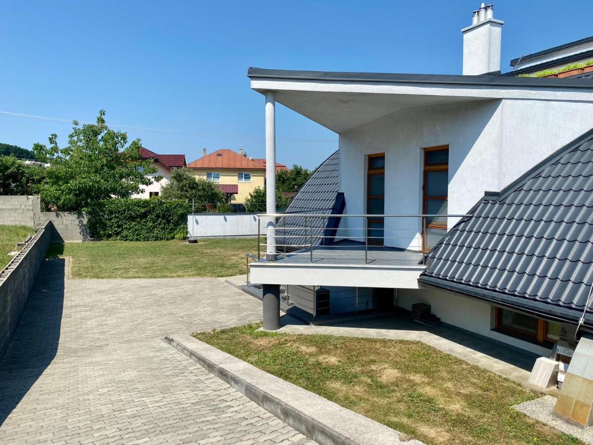 Apartman Triga Снина Экстерьер фото